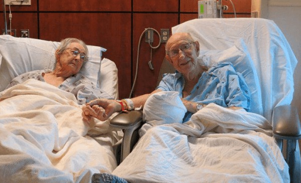Après 68 ans d'amour, ils refusent d'être séparés malgré la maladie !