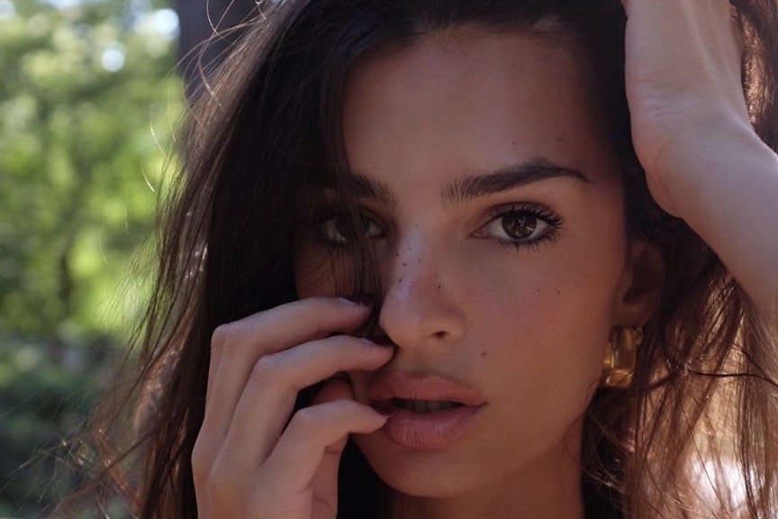 Emily Ratajkowski torride dans un ensemble de lingerie qui fait sensation vidéo