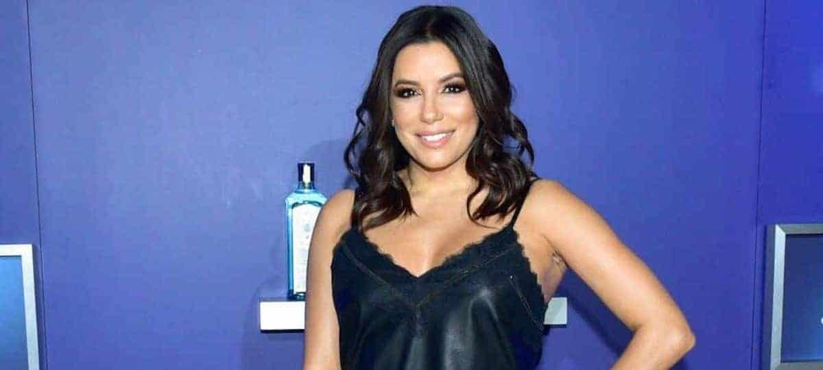 Eva Longoria Sa Photo En Bikini Choque Les Internautes