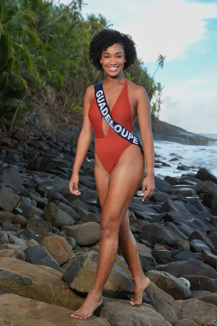 Miss France D Couvrez Les Sublimes Photos Des Candidates En Maillot De Bain