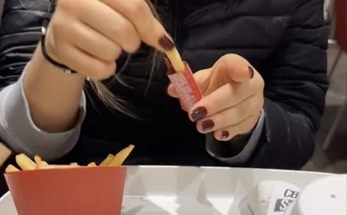 Tiktok Voici Comment Vous Devriez Manger Vos Frites Au Mcdo