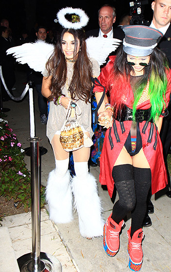 1382924153_vanessa-hudgens-halloween_1