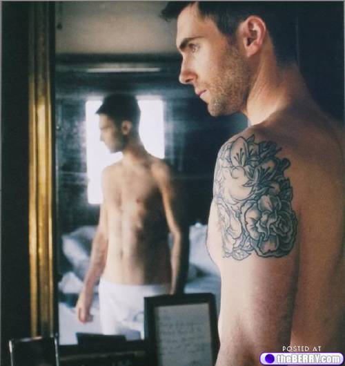 eye-candy-adam-levine-11