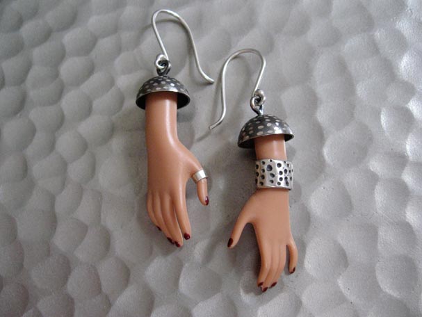 Jewelry-Made-of-Pieces-of-Barbies-17