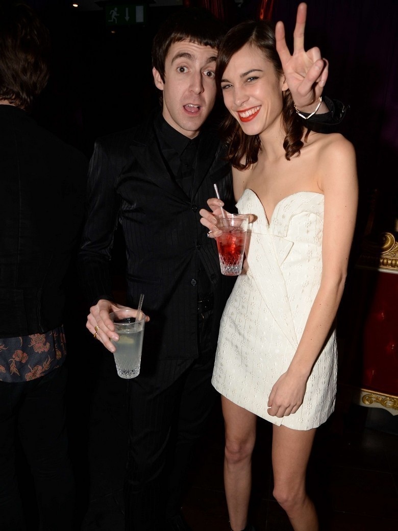 La-it-girl-Alexa-Chung-et-et-le-musicien-Miles-Kane_exact780x1040_p