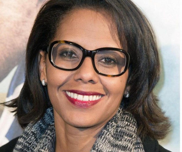 audrey-pulvar-donne-de-sa-personne-pour-d8