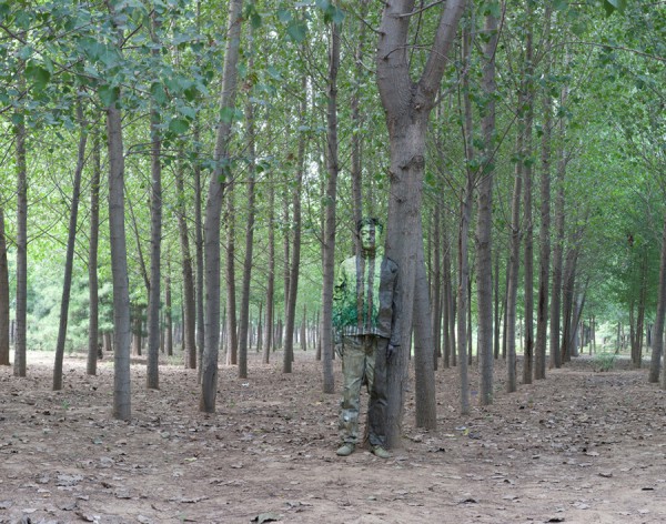 hiding_bolin_09