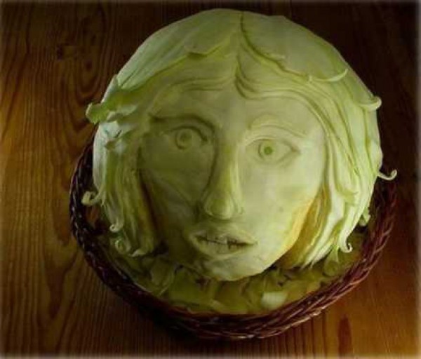 20-creations-completement-delirantes-realisees-avec-de-la-nourriture-120494