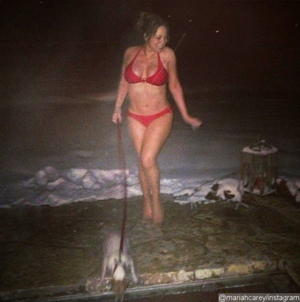 mariah-carey-wears-red-bikini-to-walk-her-dog-in-aspen