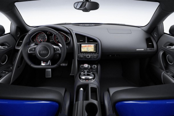 Audi-R8-LMX-Interieur