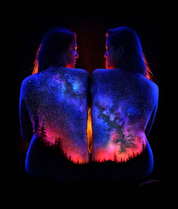 John-Poppleton-body-painting-black-light-1