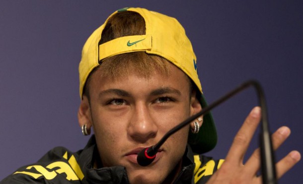 el-complemento-inseparable-de-neymar-las