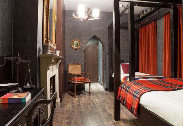 w_passez-une-nuit-pleine-de-magie-dans-cet-incroyable-hotel-harry-potter4