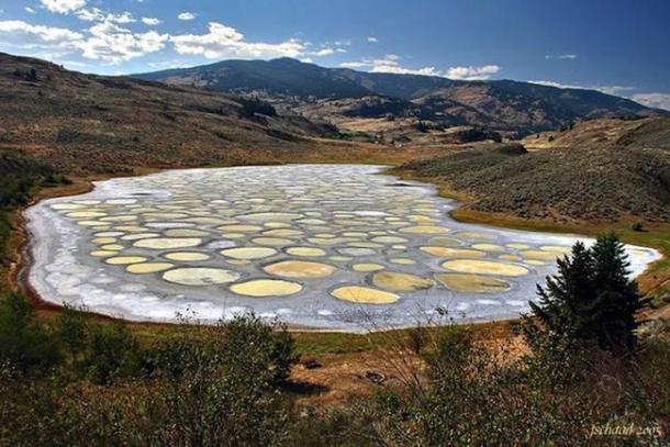 Spotted Lake, Osoyoos, British Columbia, Canada