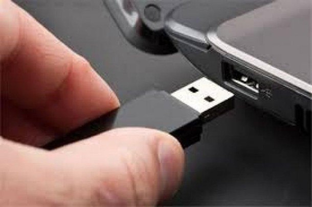 w_le-casse-tete-du-sens-des-prises-usb-c-est-bientot-termine-1386237128