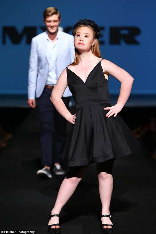 Après Son Défilé Lors De La Fashion Week De New York Madeline Stuart Atteinte Du Syndrome De 