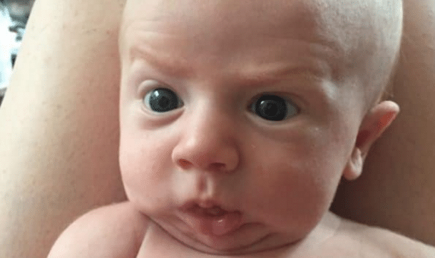 Les Expressions Du Visage De Ce Bebe Sont Tres Inhabituelles Il Va Vous Faire Mourir De Rire