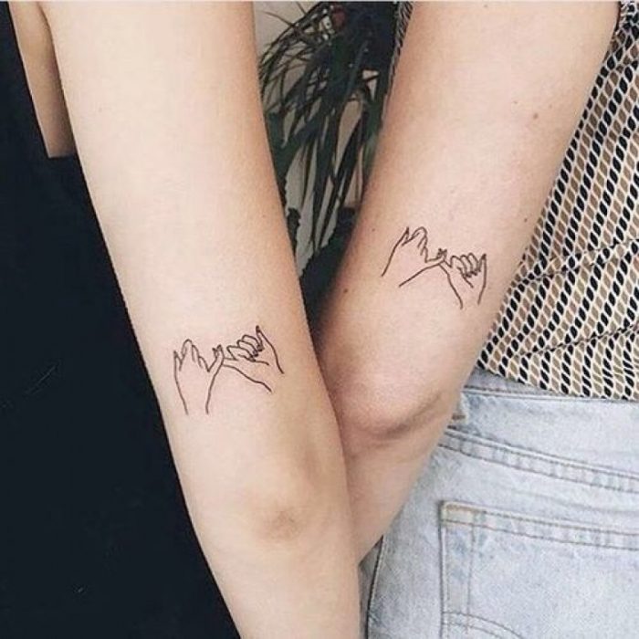 Les 20 plus beaux tatouages en commun à faire avec sa meilleure amie