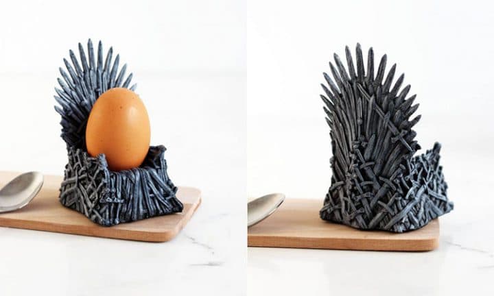 coquetier thrones