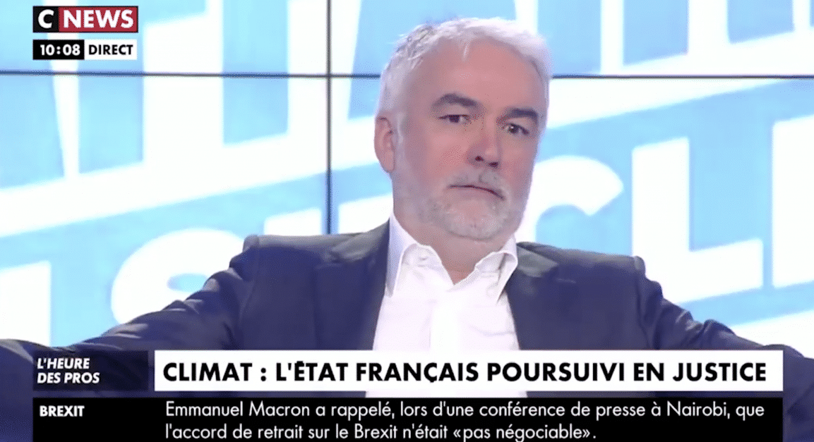 Pascal Praud n'arrive pas à tenir ses invités en direct