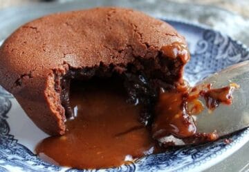 moelleux-au-chocolat-et-coeur-caramel-au-beurre-sale-un-pur-delice