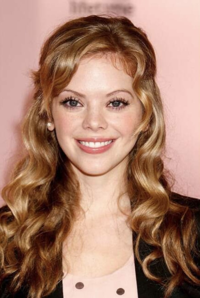 Dreama Walker