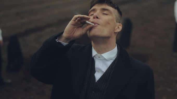 Peaky Blinders : Cillian Murphy aurait fumé plus de 3000 ...