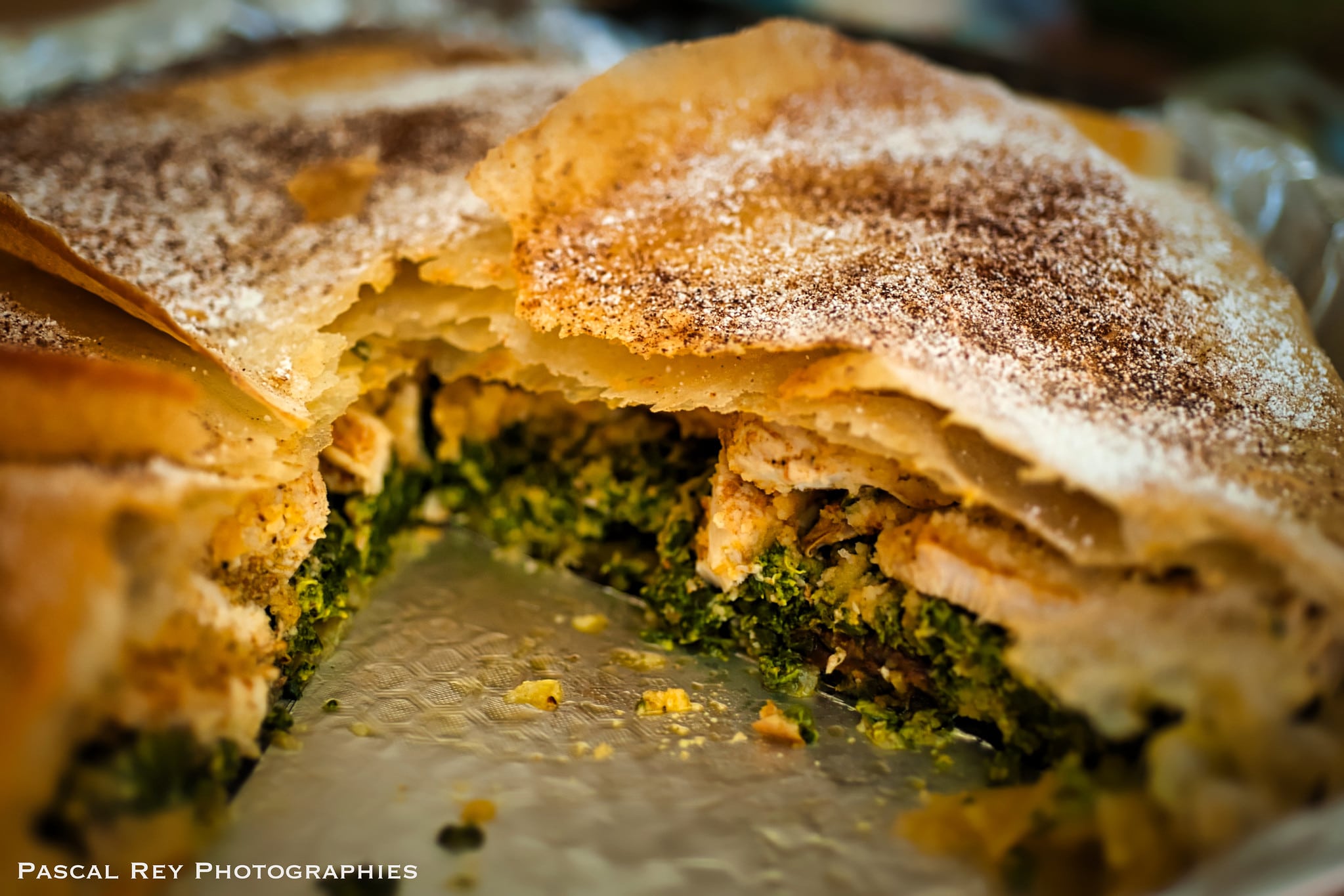 La pastilla au poulet et amandes, une recette orientale qui va vous