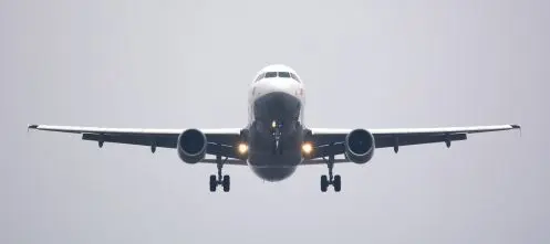Un jeune homme pirate l'application Brussels Airlines