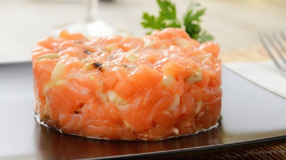 Recette Du Tartare Au Saumon Faites Place à De La Fraîcheur Dans L