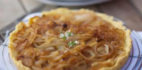tarte-a-loignon-une-recette-rapide-et-bon-marche