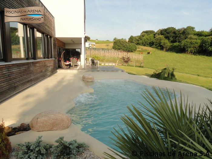 Les "piscines de sable" cette nouvelle tendance qui transforme vos jardins en véritables