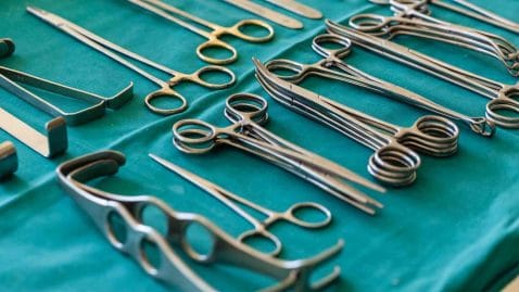 matériel chirurgical