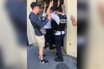 policiers faux interpellés