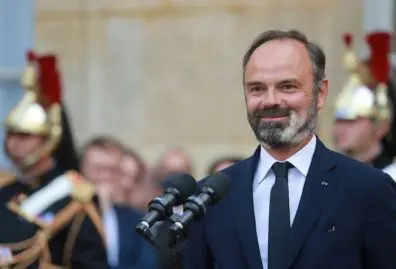 edouard philippe surprise femme Edith