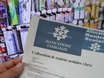 allocation rentrée scolaire familles aide