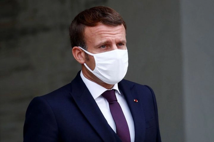 Emmanuel Macron hypothèse reconfinement