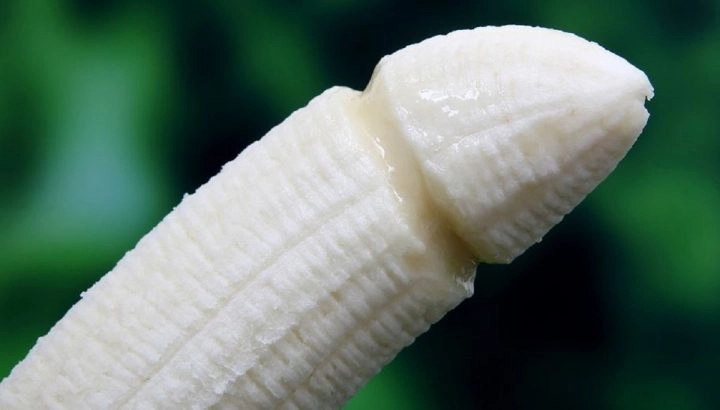 du-dentifrice-sur-son-penis-pour-une-erection-plus-longue-nouvelle-tendance-dangereuse-qui-circule-sur-la-toile - Copie