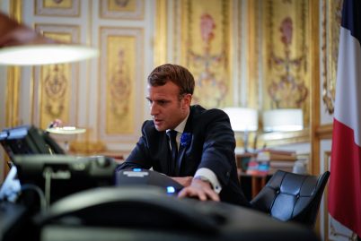 Emmanuel Macron Risque TRÈS Gros... Le Président Plus En Danger Que ...