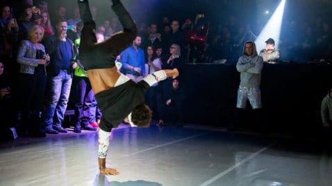 le breakdance devient un sport aux jeux olympiques