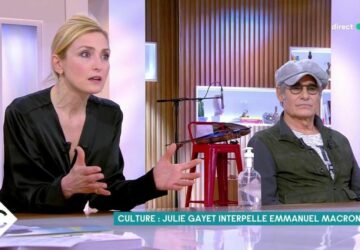 julie gayet tacle emmanuel macron