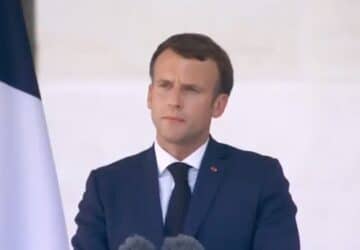 macron vaccination