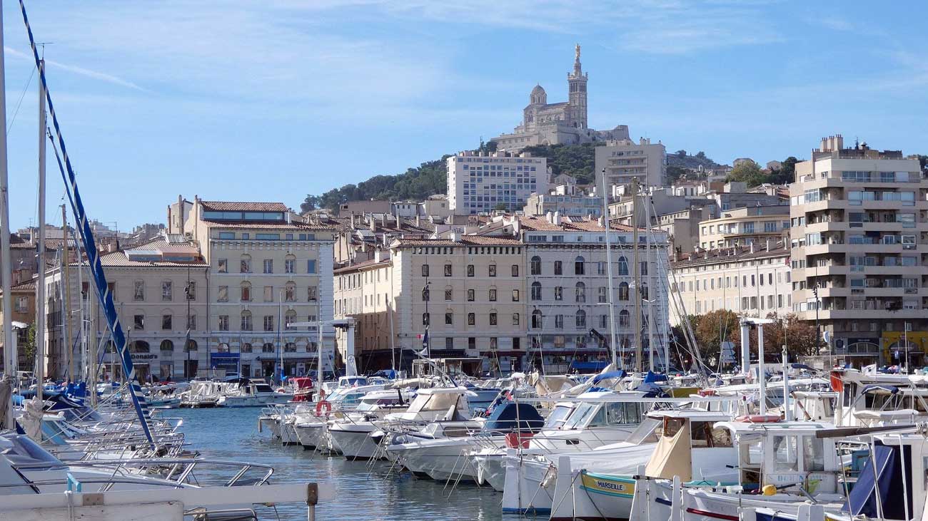 marseille agression sexuelle casse dent
