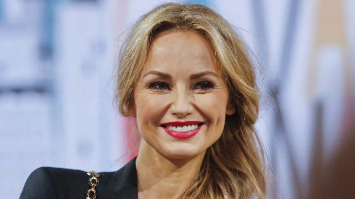 adriana karembeu