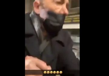 Un automobiliste crée l'indignation sur les réseaux en se filmant en train de tirer les piétons de force !