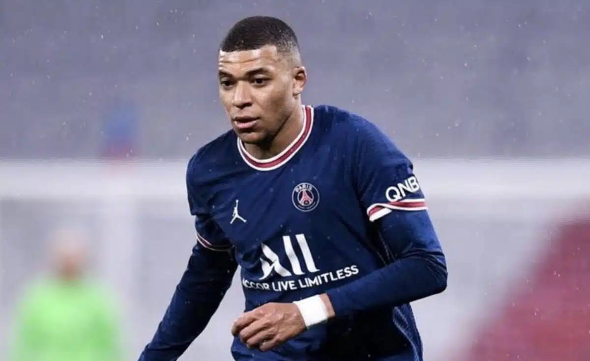Mbappé prend la défense de Camille