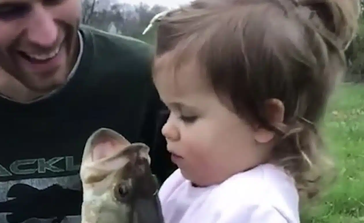 petite fille poisson