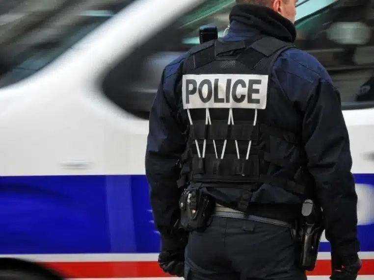 police femme handicapee violee