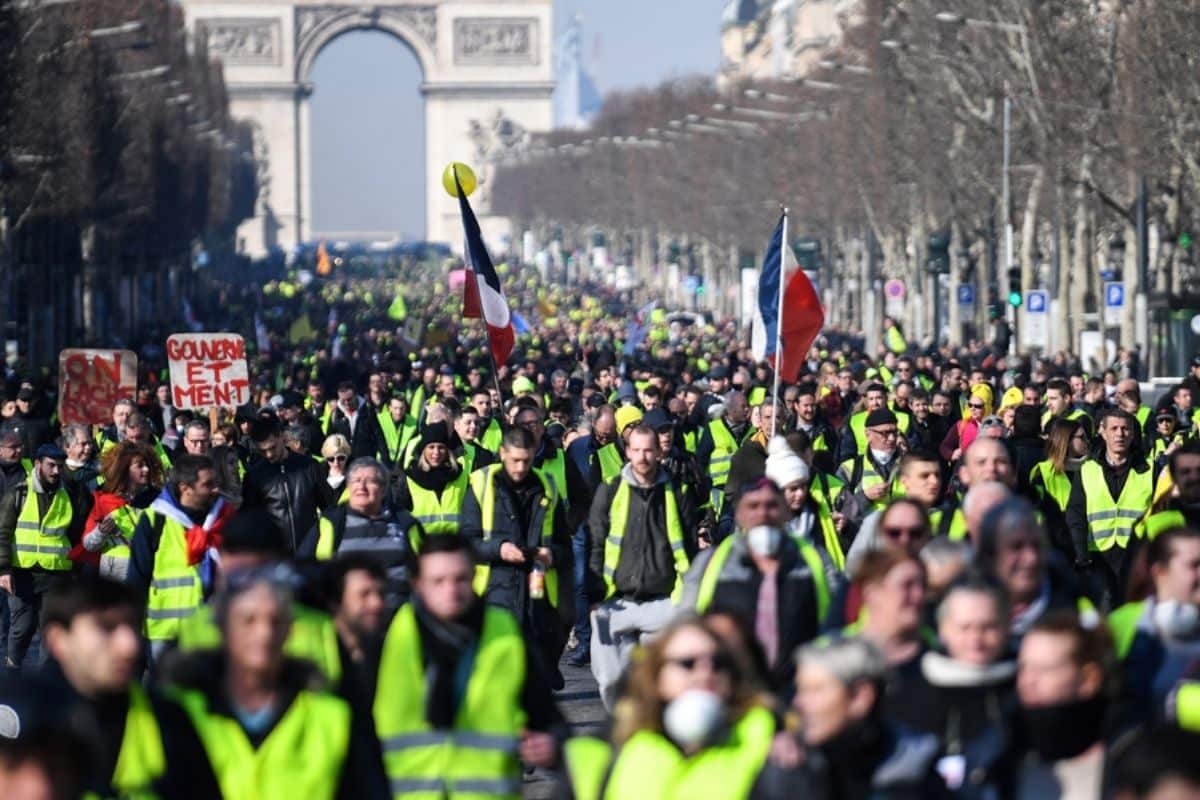 retour gilets jaunes france liberte