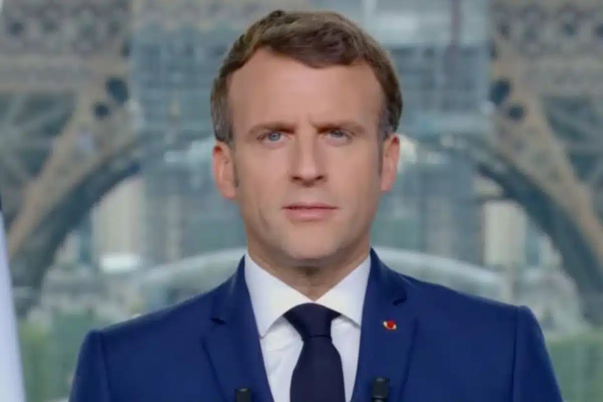 emmanuel macron candidature changement